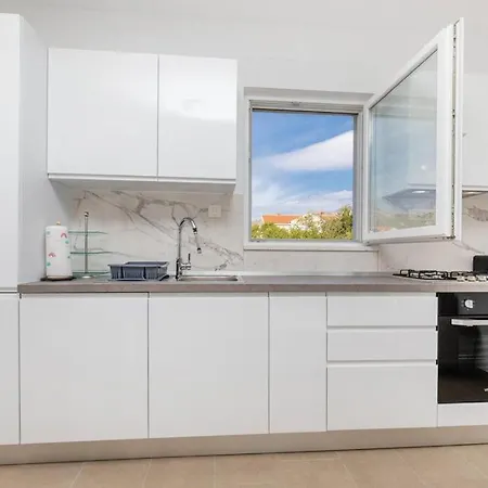 Mihe Apartmán *